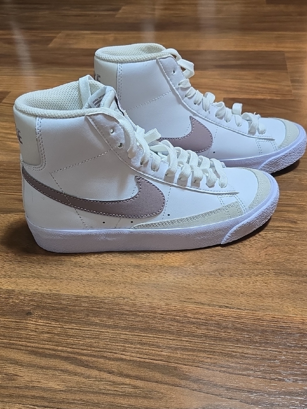 Nike Blazer Mid 77 White Light Violet Ore
